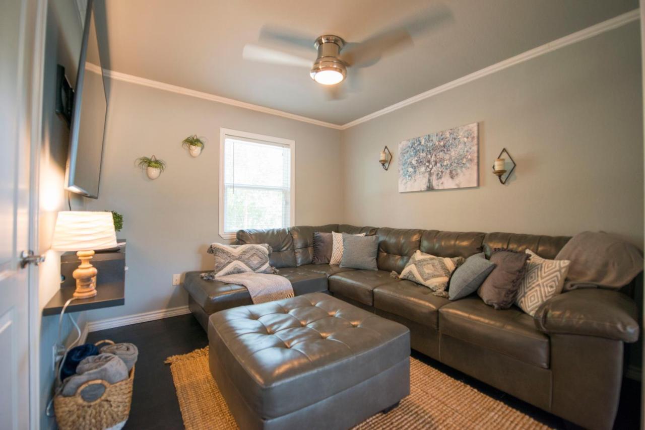 Walk To The Silos! 3 Bed 1960'S Bungalow Near Baylor Waco Bagian luar foto
