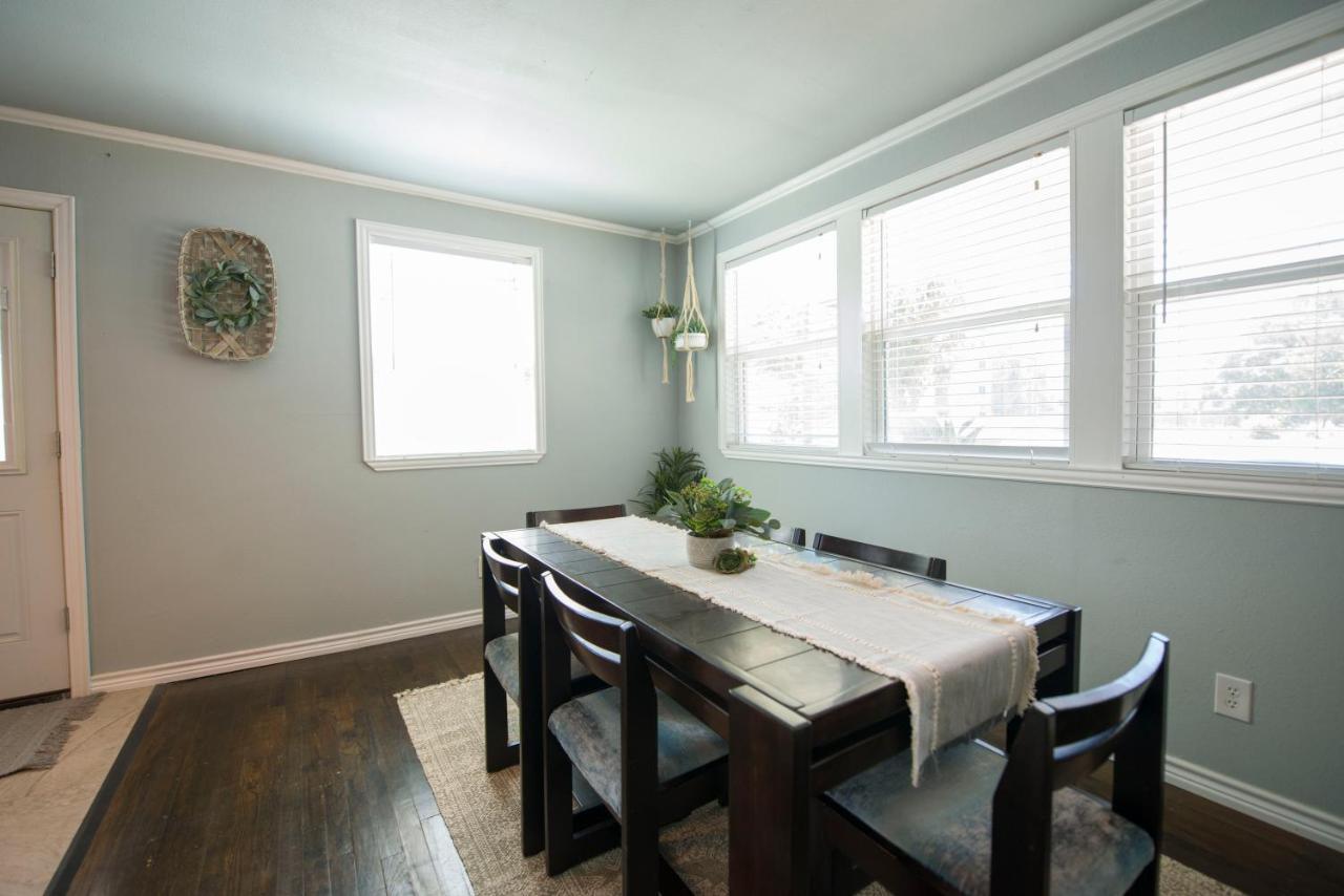 Walk To The Silos! 3 Bed 1960'S Bungalow Near Baylor Waco Bagian luar foto