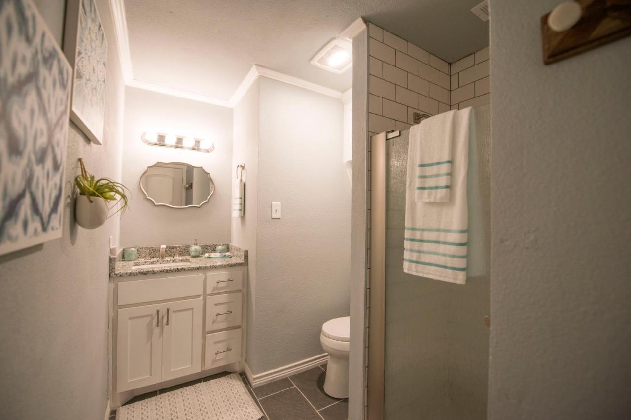 Walk To The Silos! 3 Bed 1960'S Bungalow Near Baylor Waco Bagian luar foto